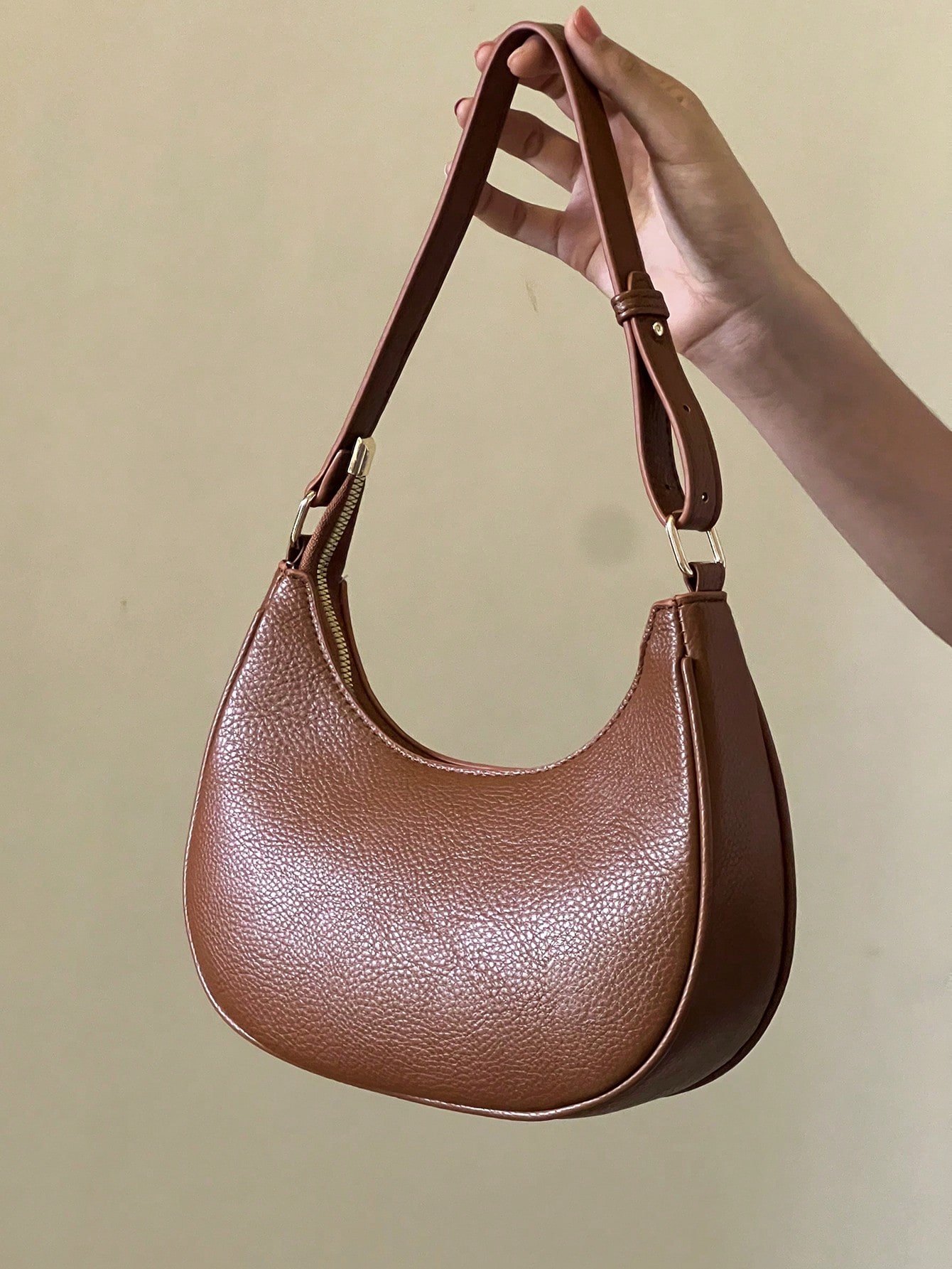 Винтажная ретро-модная повседневная сумка через плечо с блестящей текстурой в форме полумесяца, коричневый