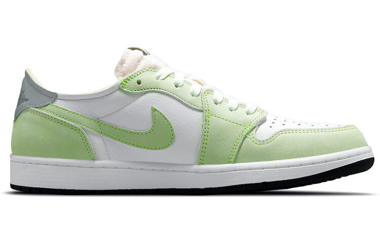 

Кеды Nike Air Jordan 1 Low OG, белый / зеленый