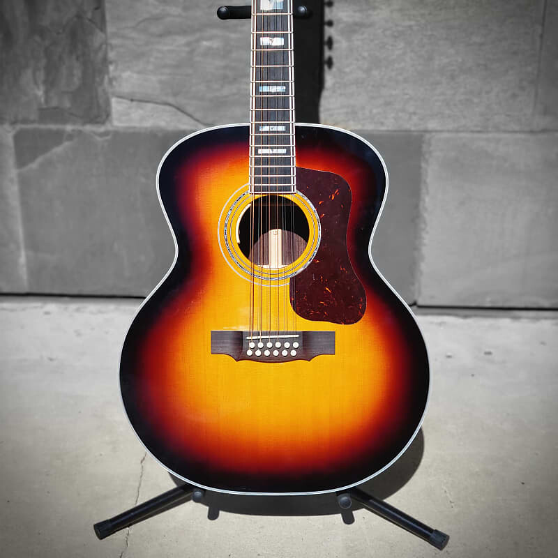 

Акустическая гитара Guild F-512e Antique Burst
