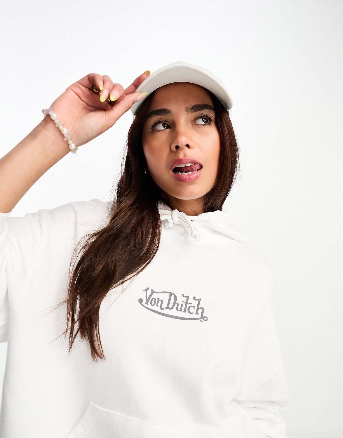 

Белый джемпер Pull&Bear X Von Dutch