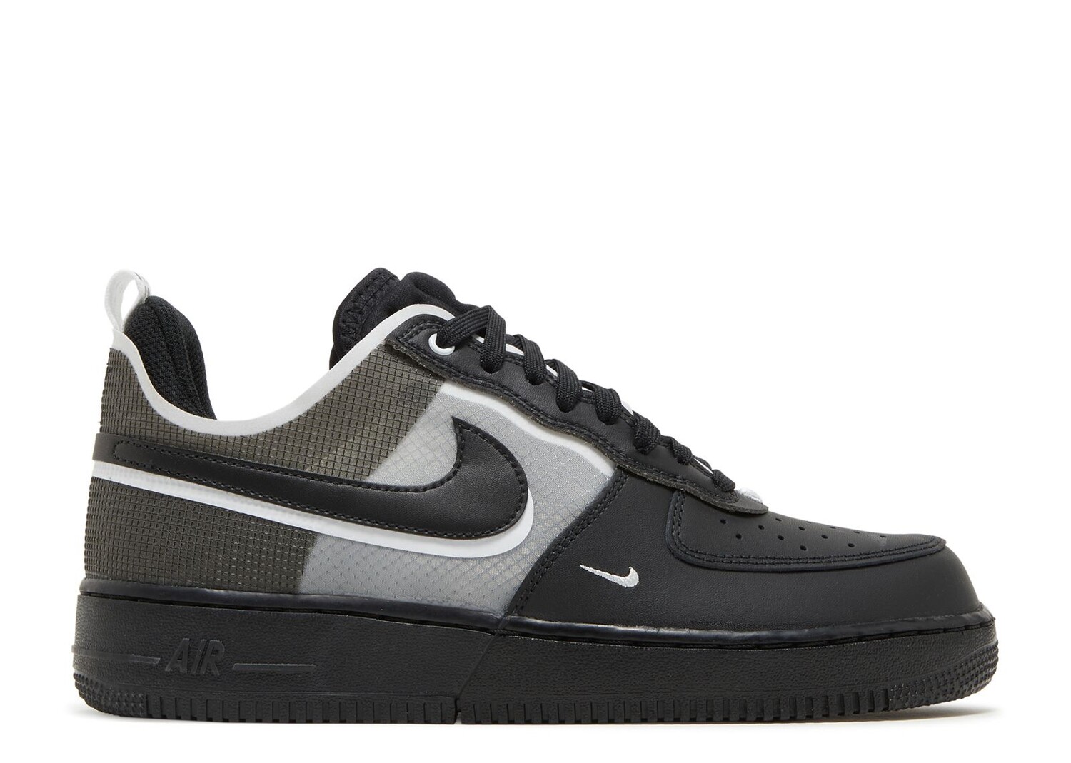 

Кроссовки Nike Air Force 1 React 'Black White', черный