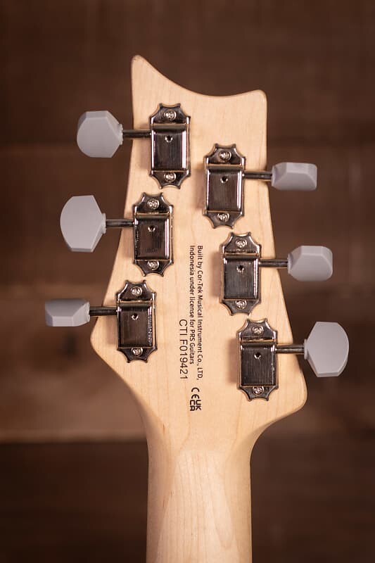 

Электрогитара PRS SE Silver Sky, Maple Fingerboard, Overland Gray