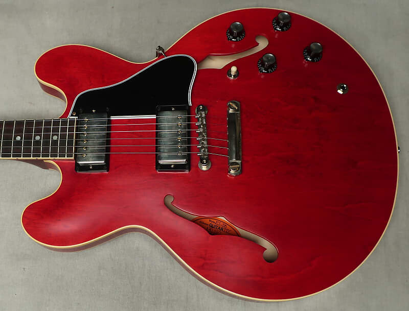 

Электрогитара Gibson 1961 ES-335 Reissue VOS 2023 60's Cherry