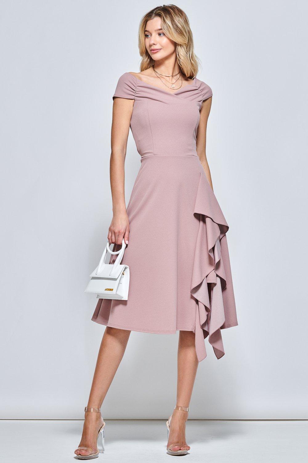 Платье Skylar с открытыми плечами и оборками по подолу Jolie Moi, обнаженная