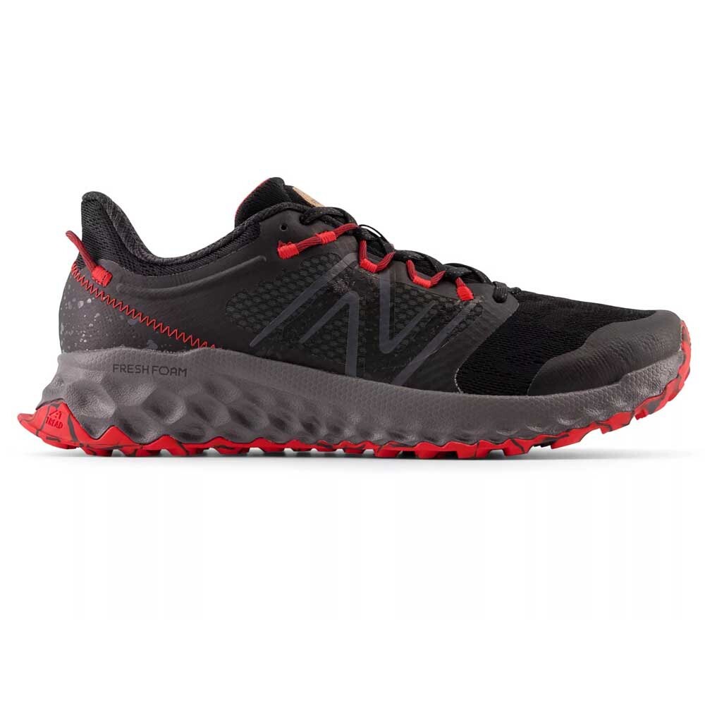 

Кроссовки New Balance Fresh Foam Garoé, красный
