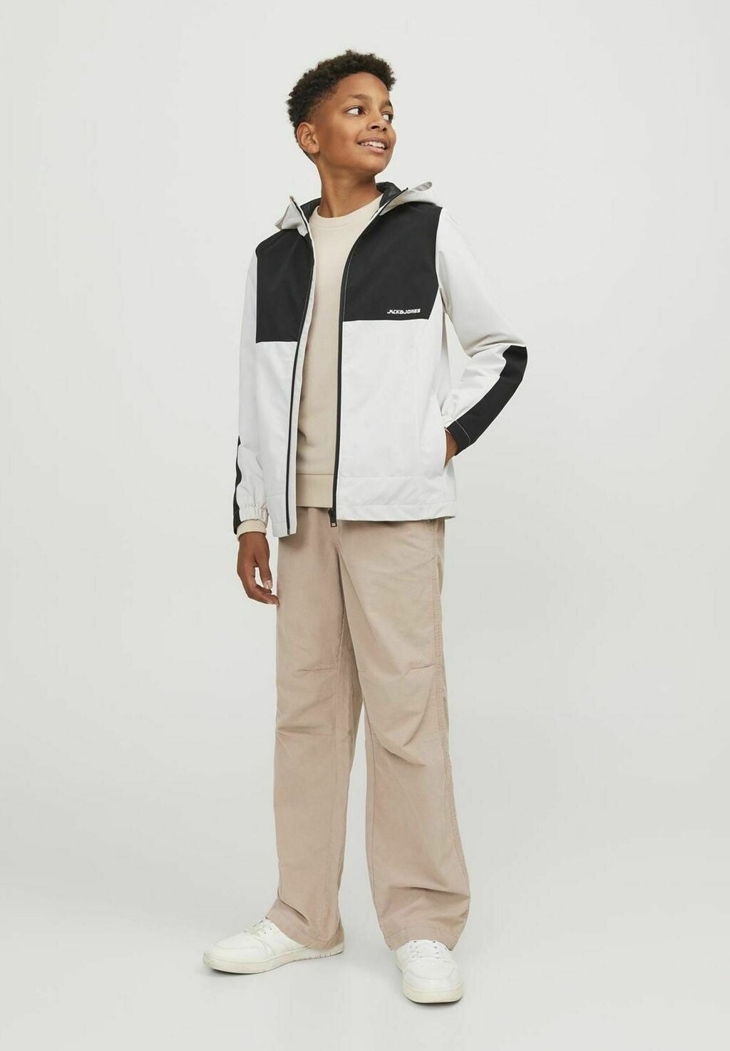 

Легкая куртка Jack & Jones Junior, цвет moonbeam