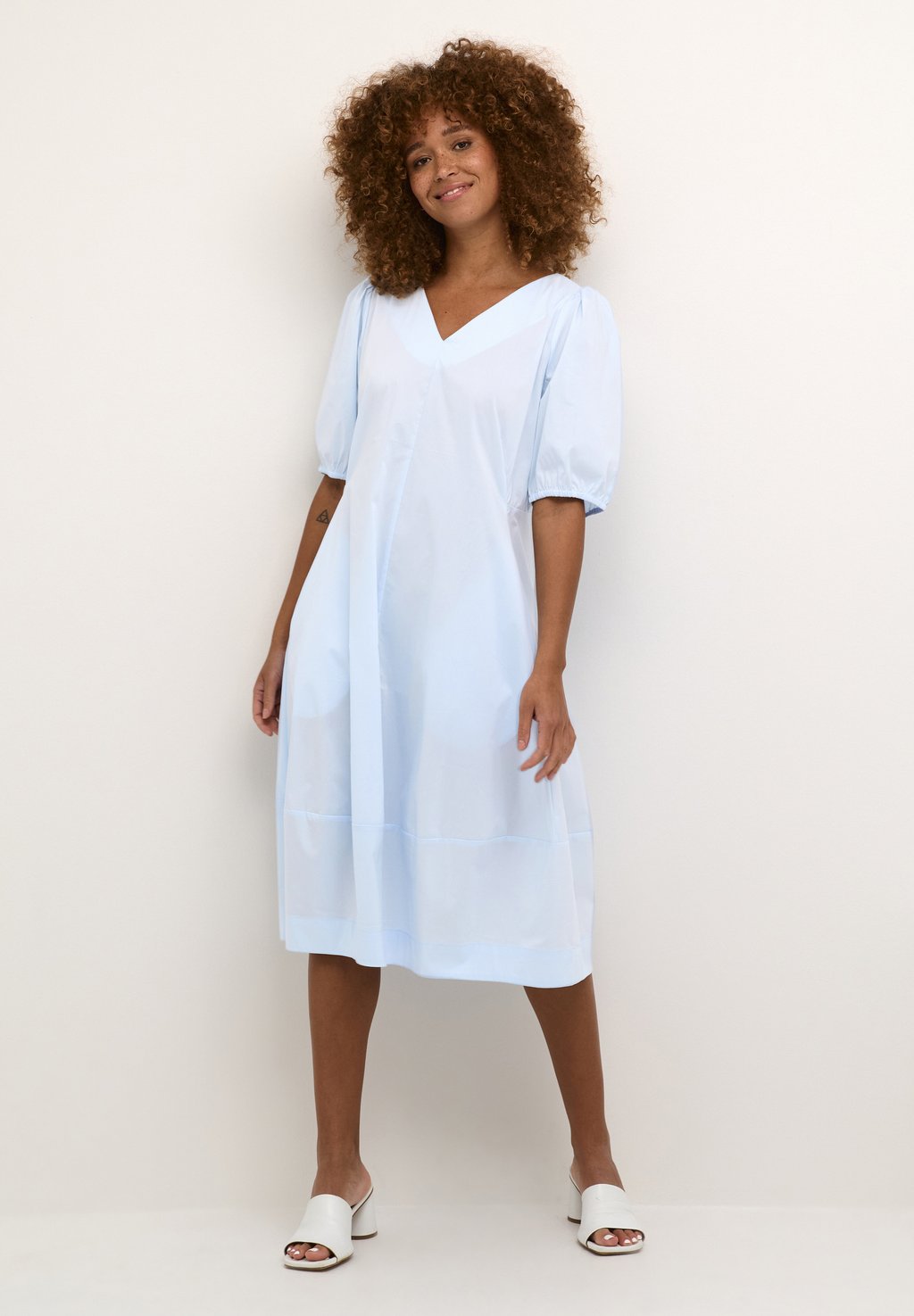 цена Повседневное платье ANTOINETT Culture, цвет cashmere blue