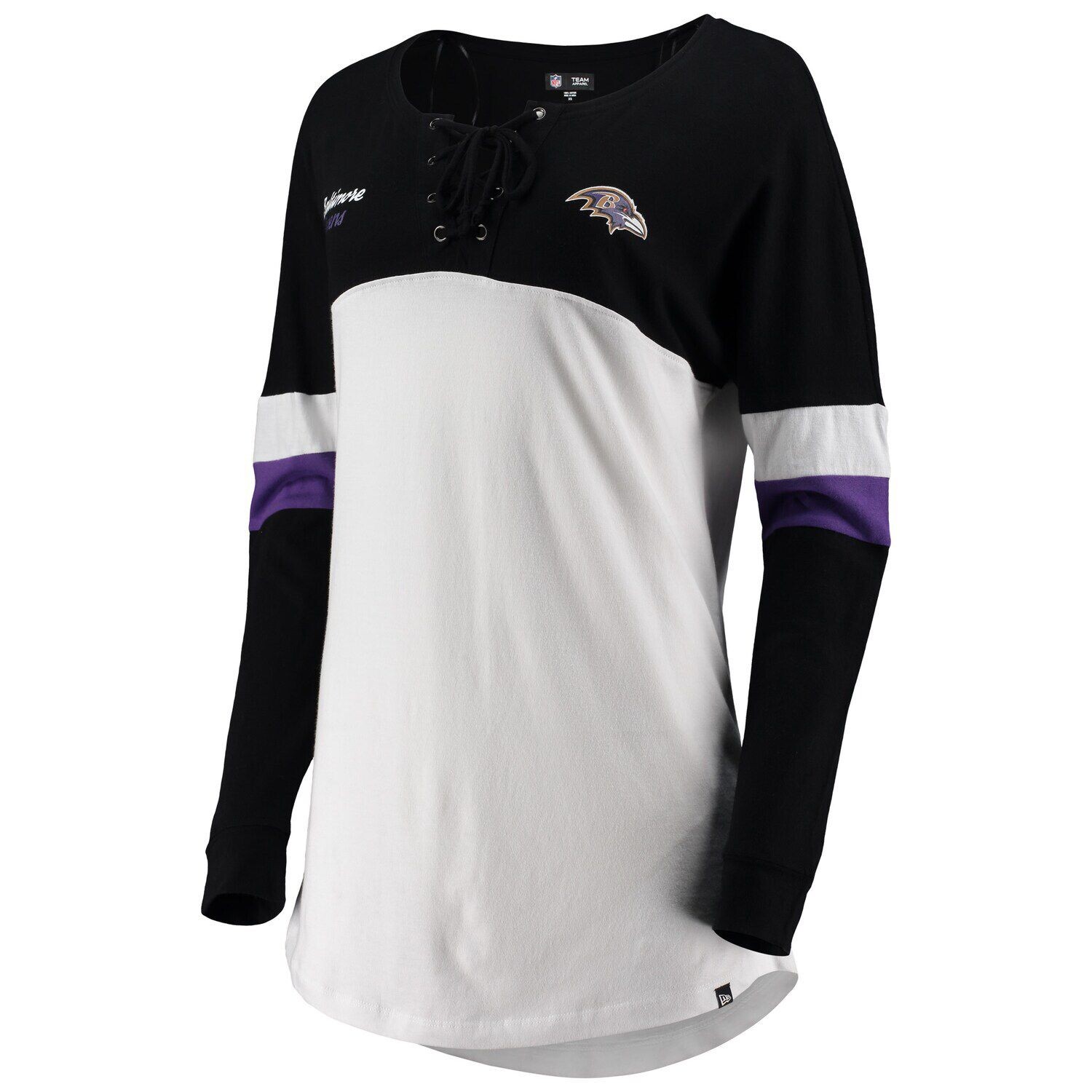 

Женская белая/черная футболка New Era Baltimore Ravens Athletic Varsity на шнуровке с v-образным вырезом и длинными рукавами New Era