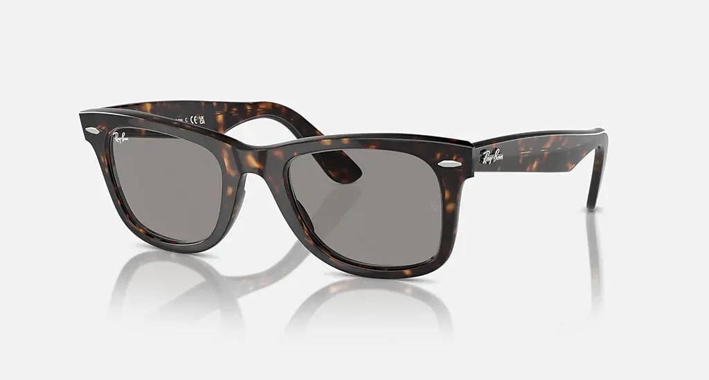 

Солнцезащитные очки Ray-Ban ORIGINAL WAYFARER CLASSIC, серый