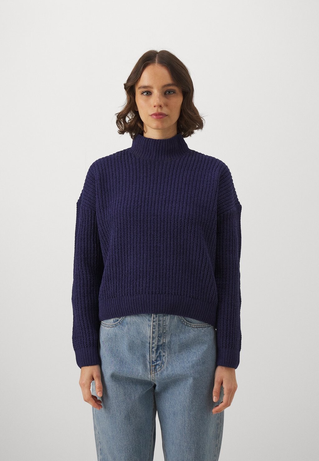 

Свитшот Vero Moda Petite VMKAIA HIGHNECK, цвет astral aura