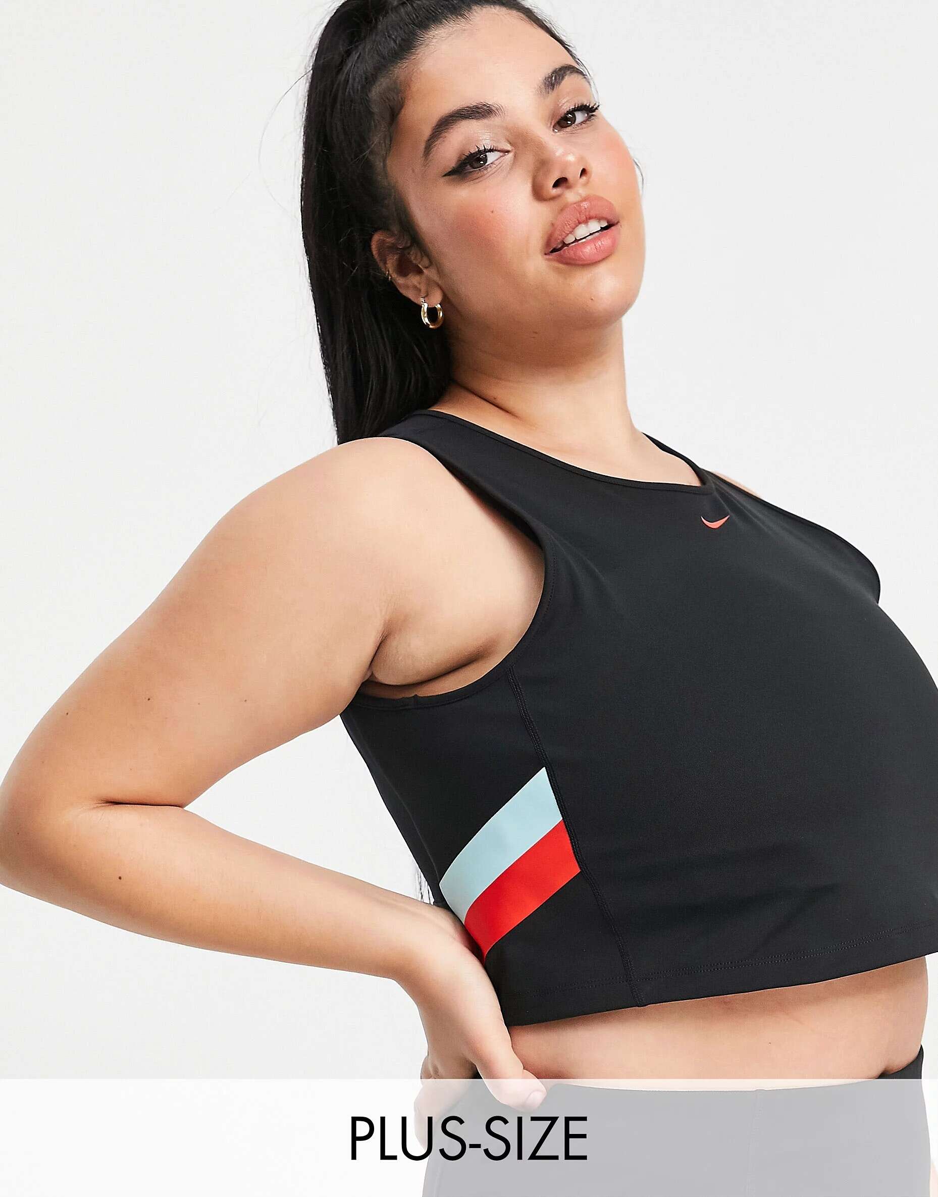 Черная укороченная майка в полоску с цветными блоками Nike Plus цена и фото
