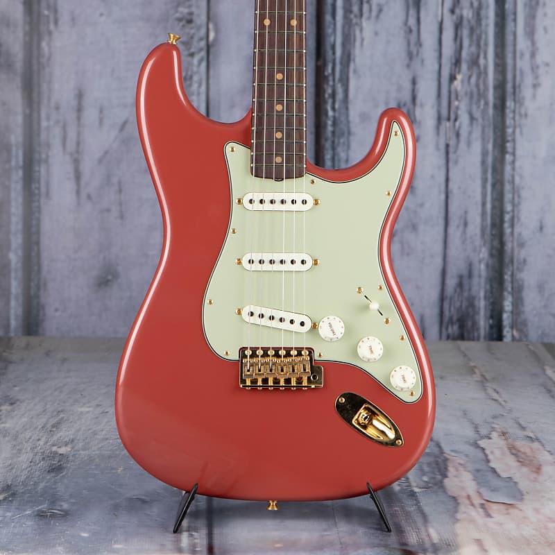 цена Электрогитара Fender Custom Shop Johnny A. Signature Stratocaster Time Capsule, Sunset Glow Metallic with Gold Hardware