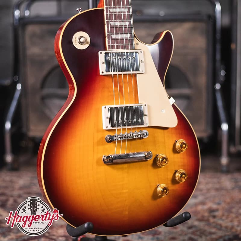 

Электрогитара Gibson Custom Shop 1958 Les Paul Standard Reissue VOS - Bourbon Burst with Hardshell Case