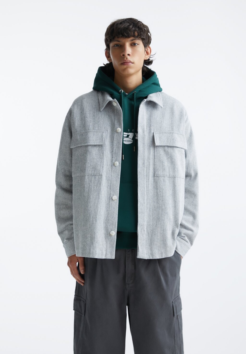 

Легкая куртка FLAP POCKETS PULL&BEAR, цвет light blue