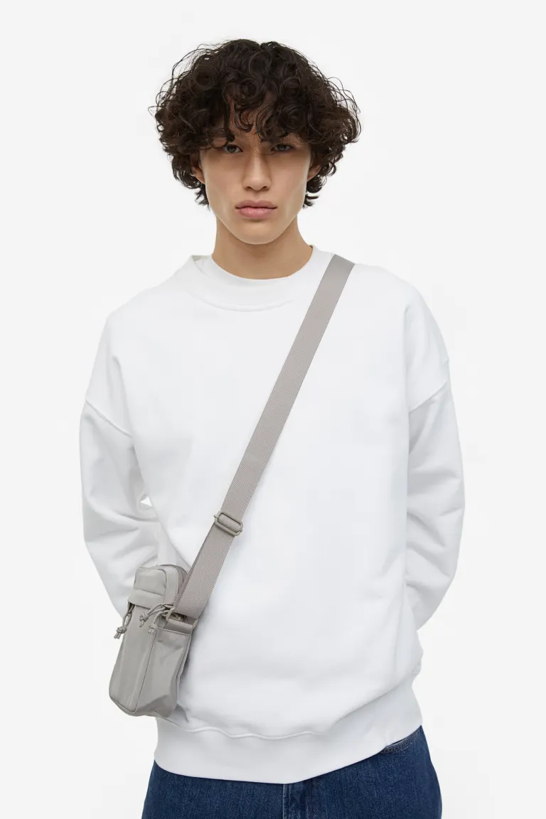 

Маленькая сумка через плечо H&M, серый