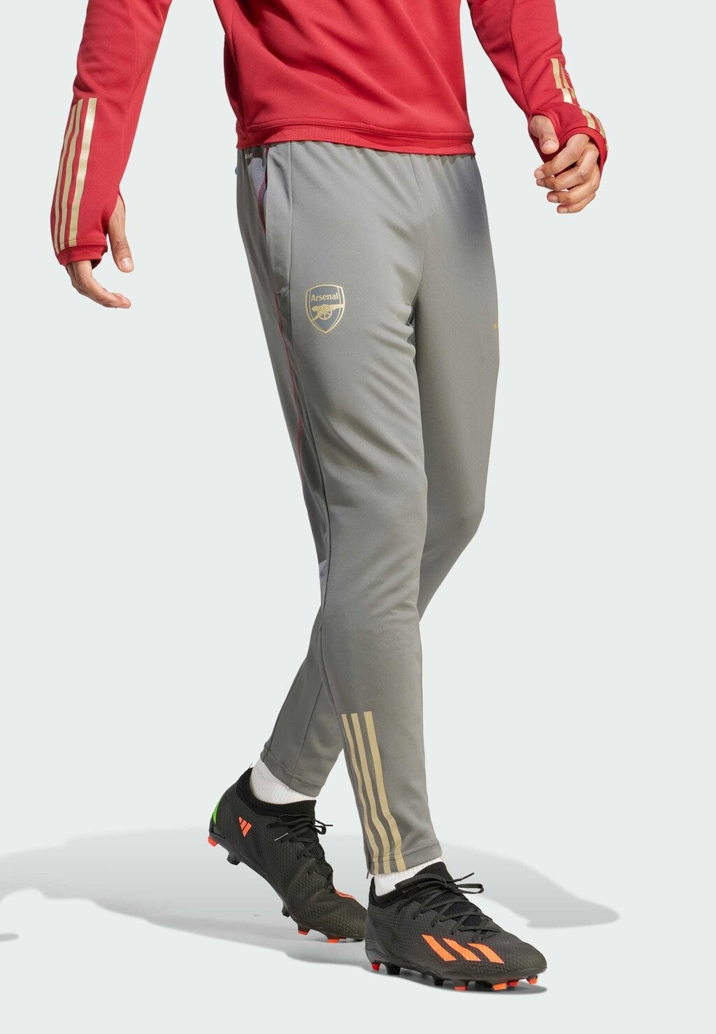 

Спортивные брюки Adidas