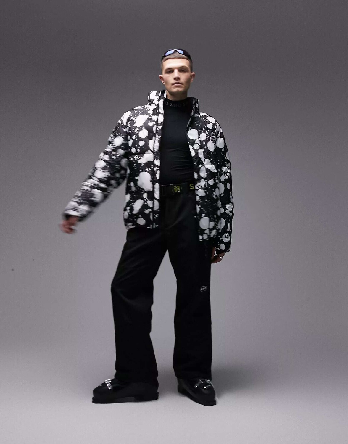 

Пуховик с капюшоном Topman Sno