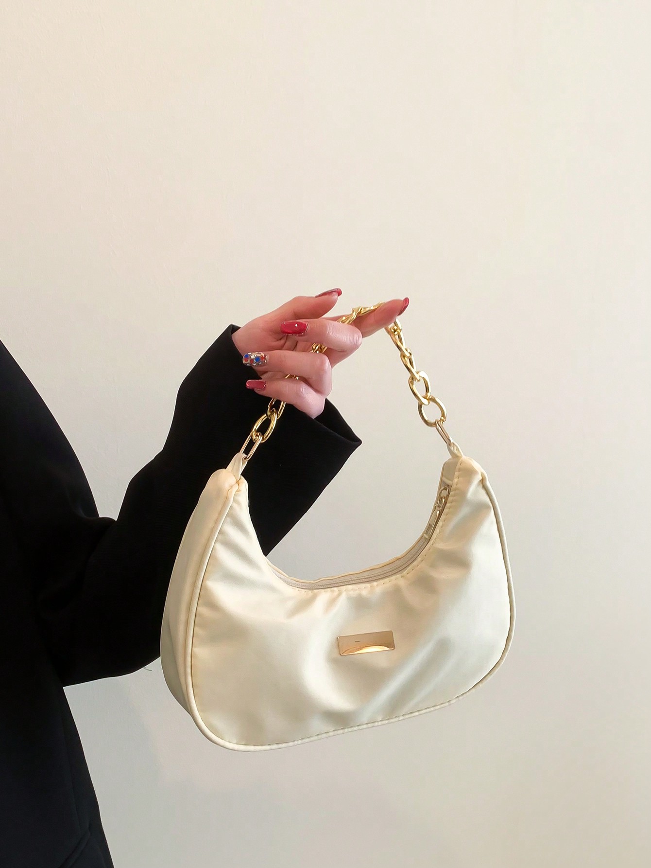 Распродажа «Черная пятница»! Модная однотонная женская многофункциональная сумка в форме полумесяца с металлической цепочкой, бежевый повседневная холщовая сумка тоут для женщин сумка на широком ремешке в стиле пэчворк модная сумка через плечо женская однотонная деловая