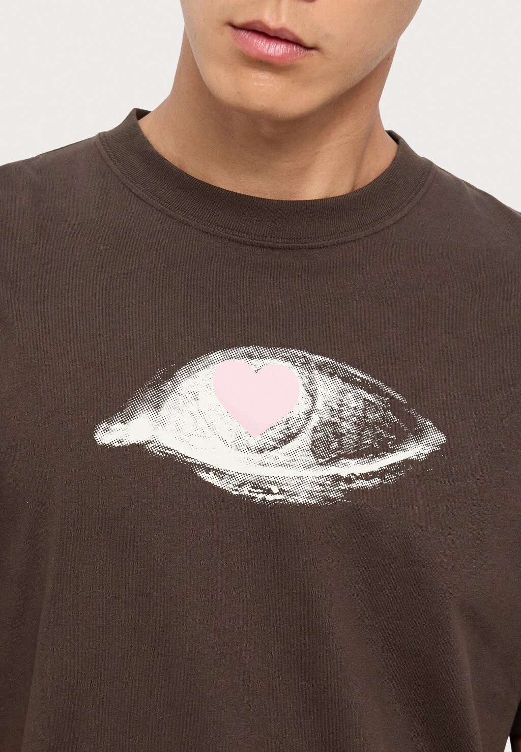 

Принт на футболке BOBBY EYE HEART Wood Wood, темно-коричневый