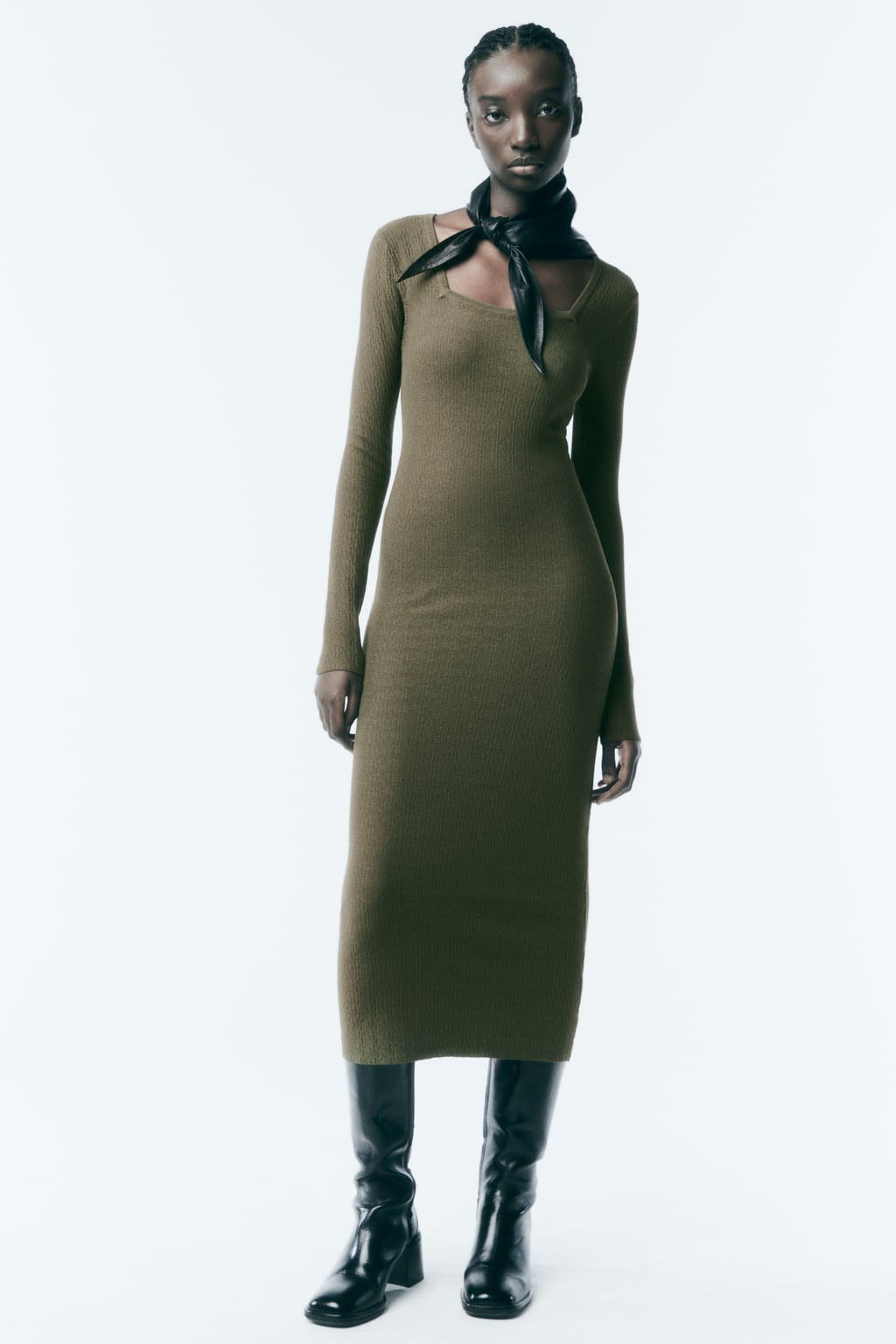 

Длинное трикотажное платье ZARA, хаки