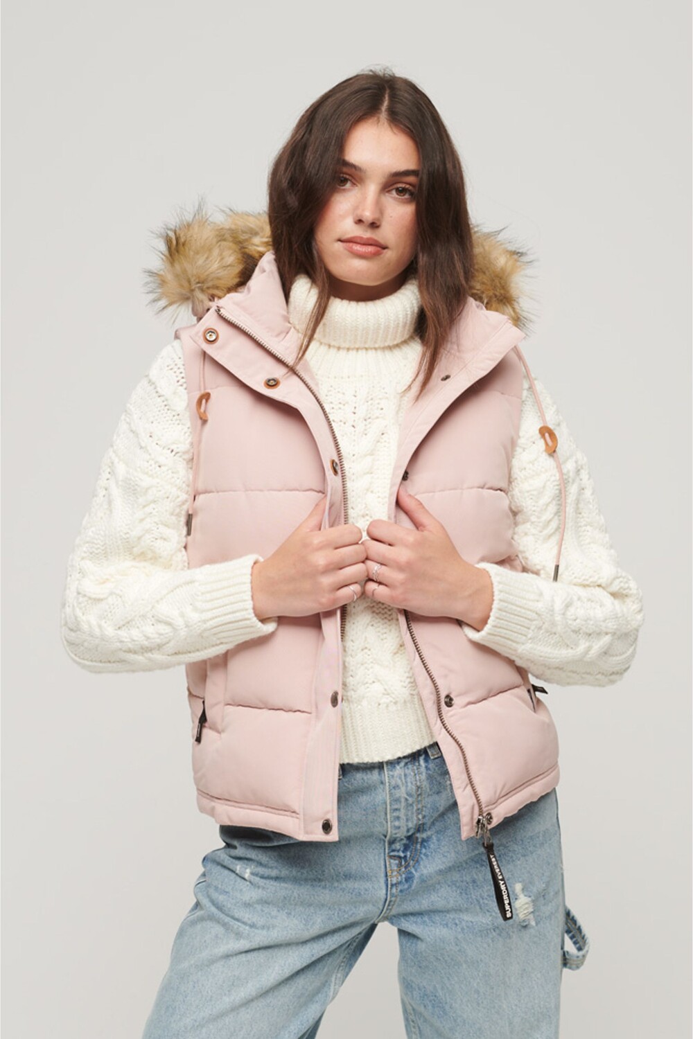 

Эверест в искусственном мехе Superdry, розовый