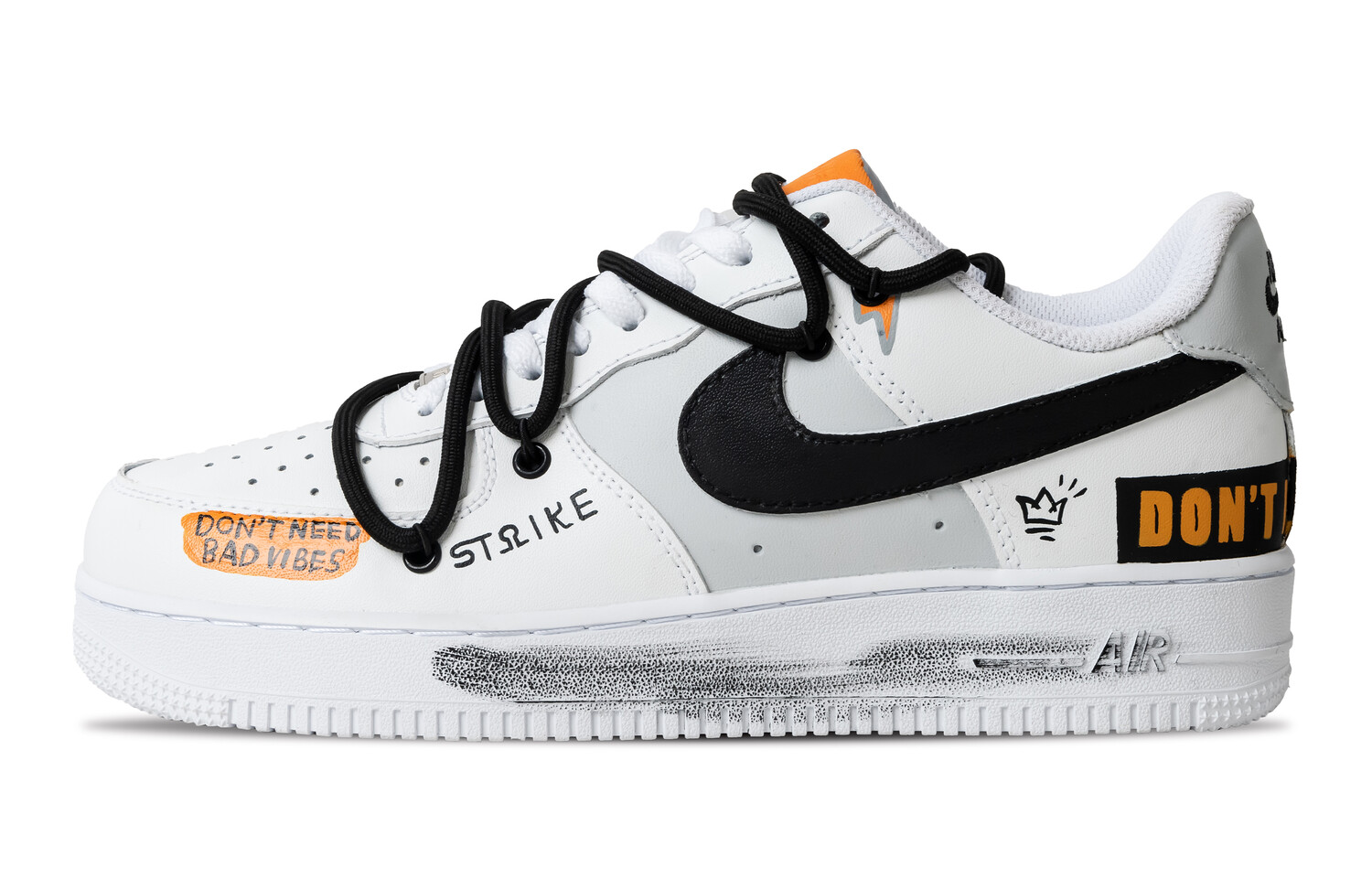 

Женские кроссовки для скейтбординга Nike Air Force 1, White