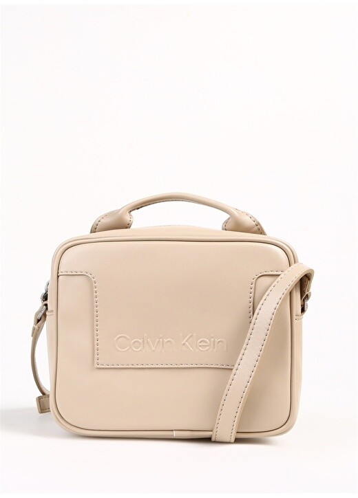 

Серая женская сумка через плечо Calvin Klein