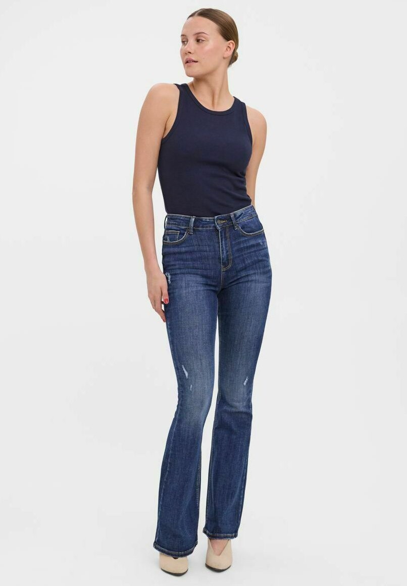 

Джинсы Bootcut Vero Moda