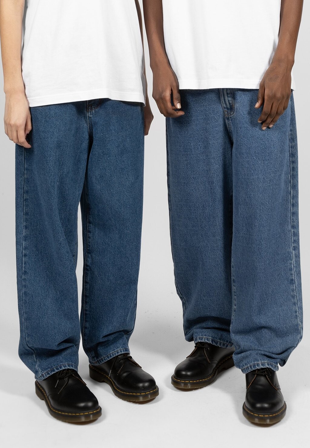 

Джинсы свободного кроя CASPER PANT FEELER UNISEX Wasted Paris, цвет washed blue