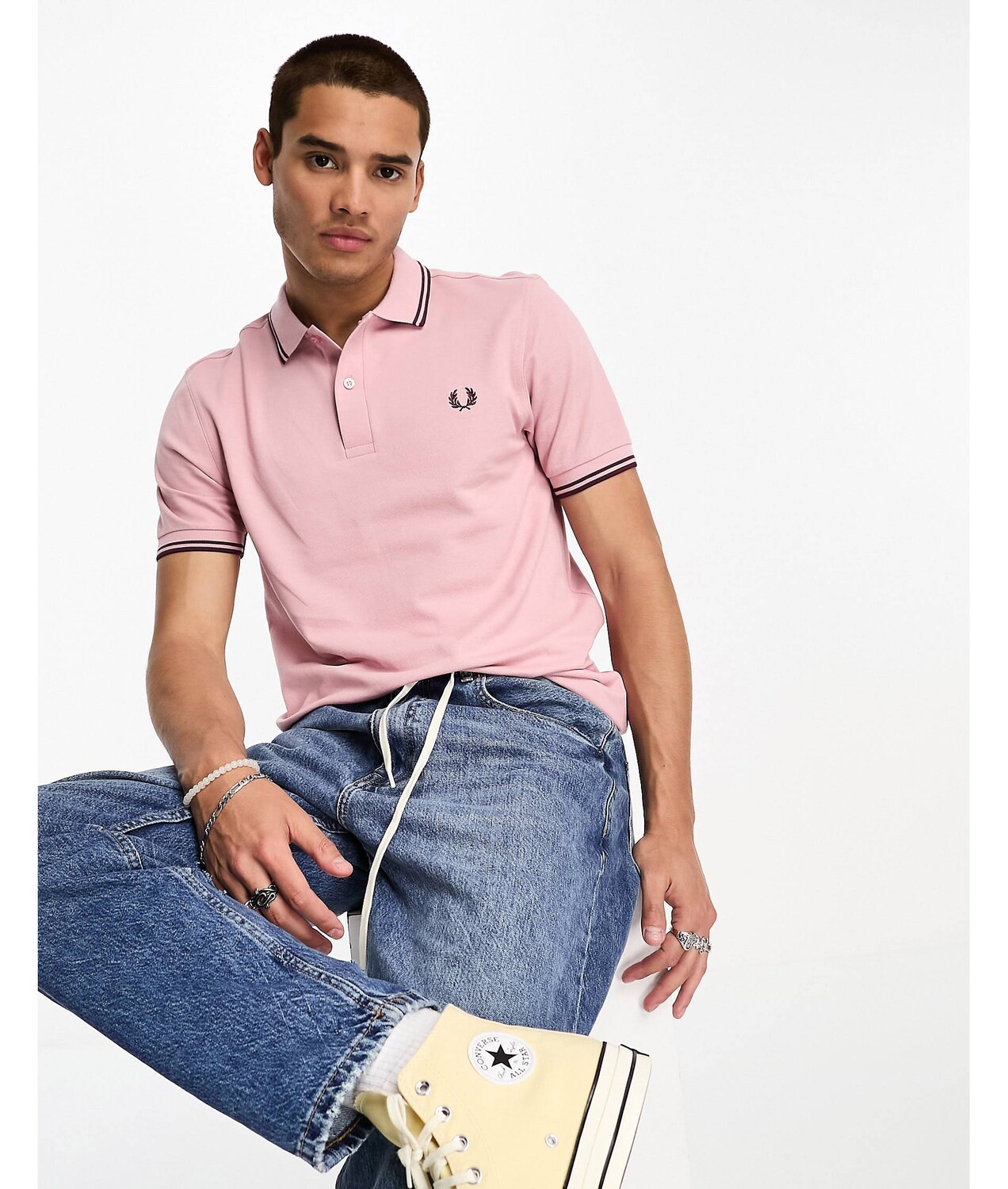 

Рубашка поло с двумя окантовками Fred Perry мелово-розового цвета