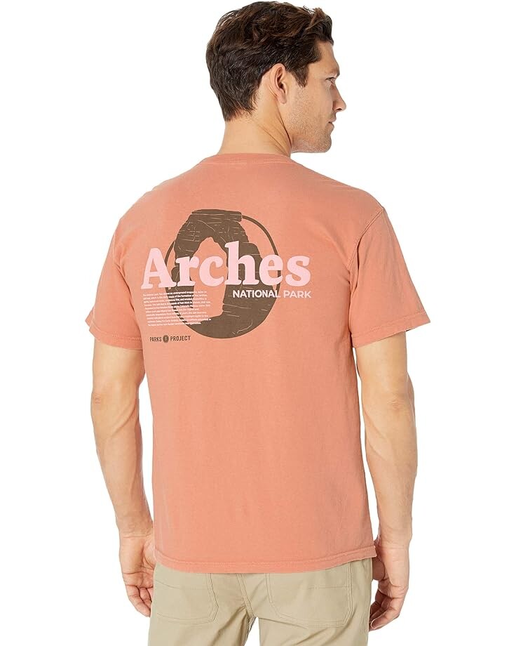 

Футболка Parks Project Arches Puff Print Pocket Tee, оранжевый