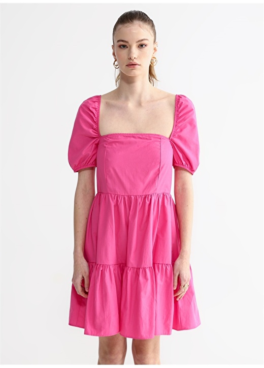Розовое женское мини-платье с коротким рукавом и квадратным воротником Aeropostale