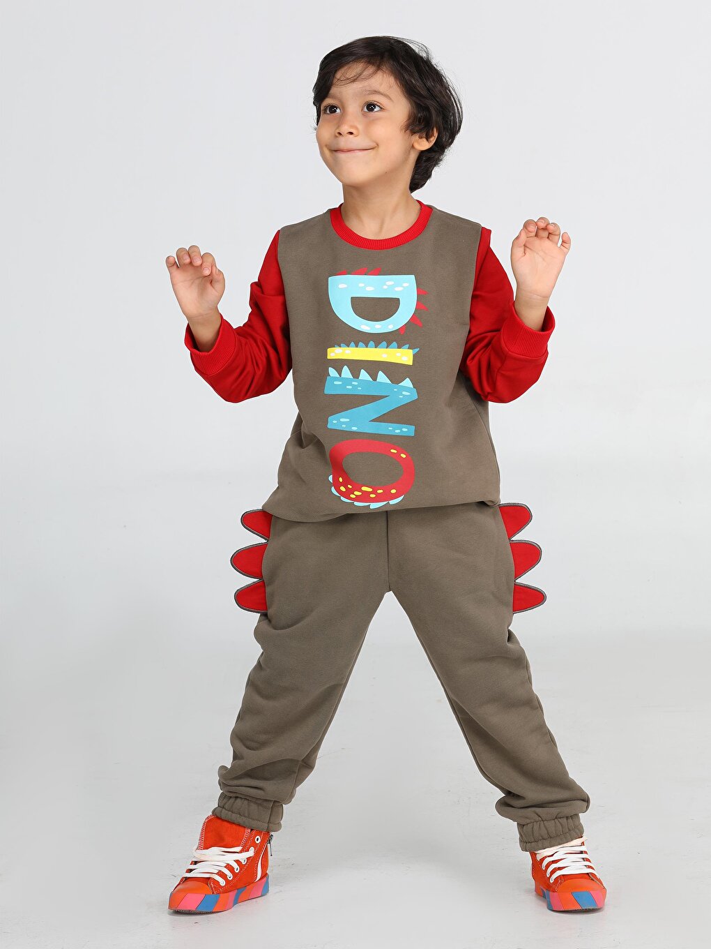 Цветной спортивный костюм для мальчика Dino Casabony