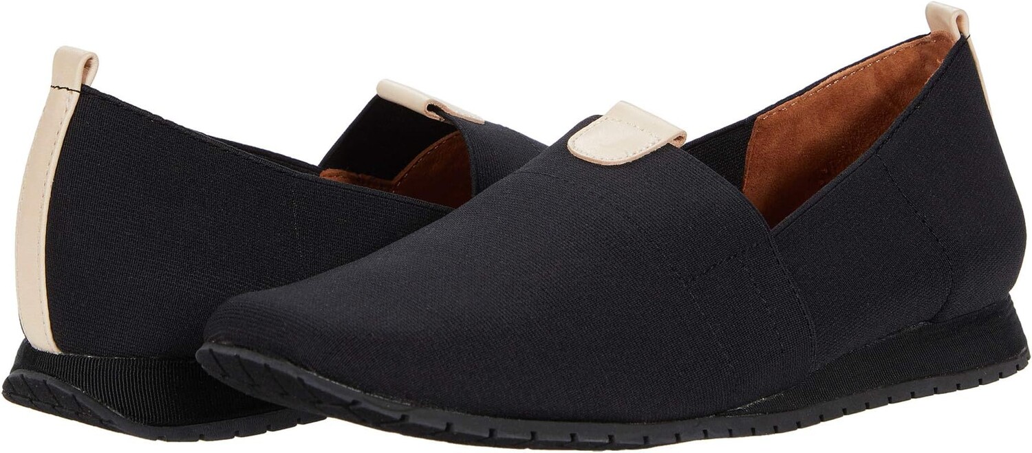

Лоферы Tumai L'Amour Des Pieds, цвет Black/Cuoio Elastic/Leather