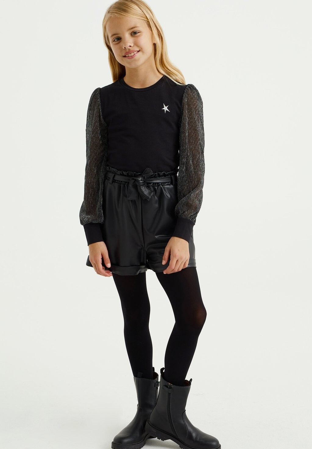 

Футболка с длинным рукавом WE Fashion, черная, Черный