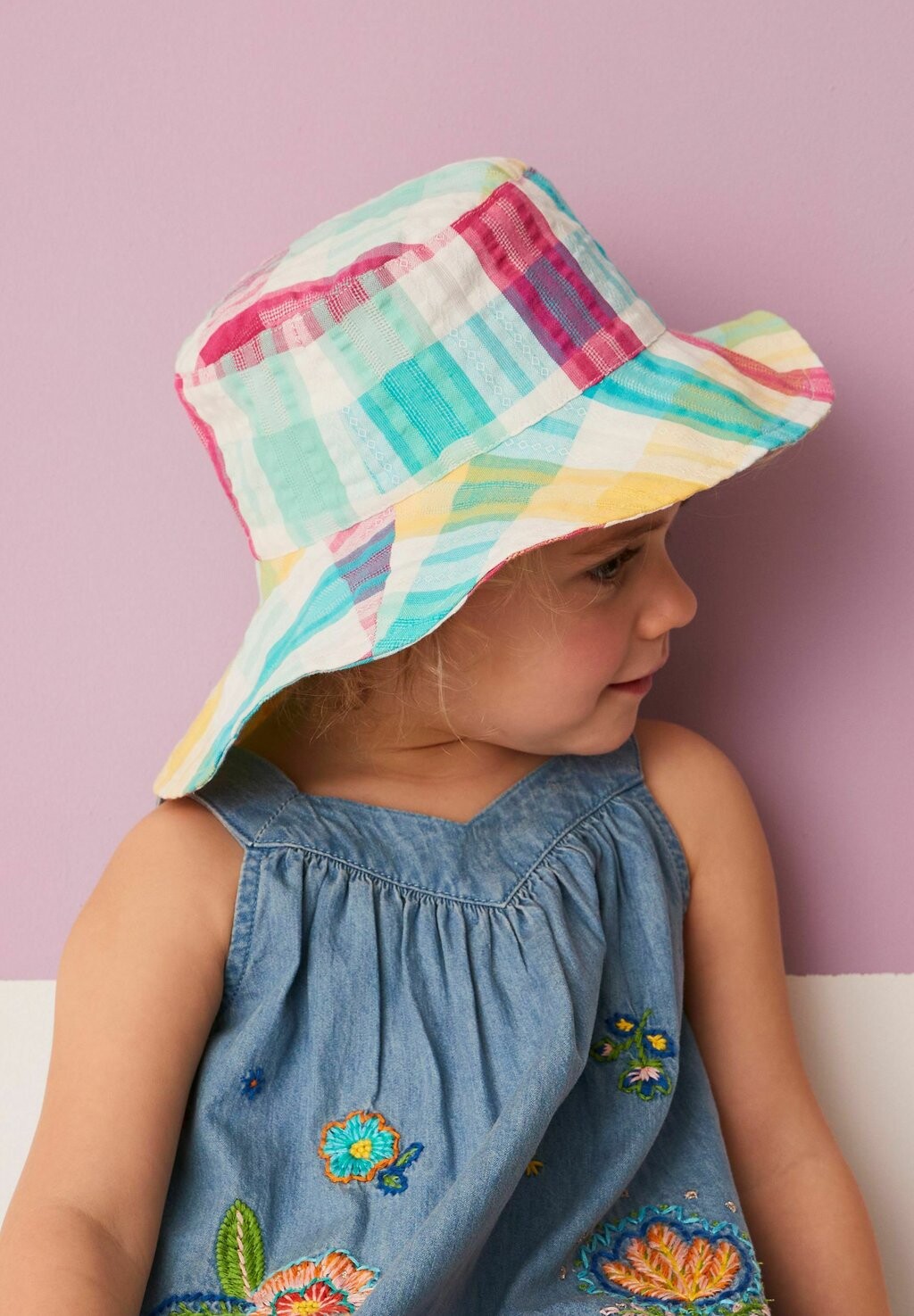 

Шапка Low Back Bucket Hat Next, цвет multi check