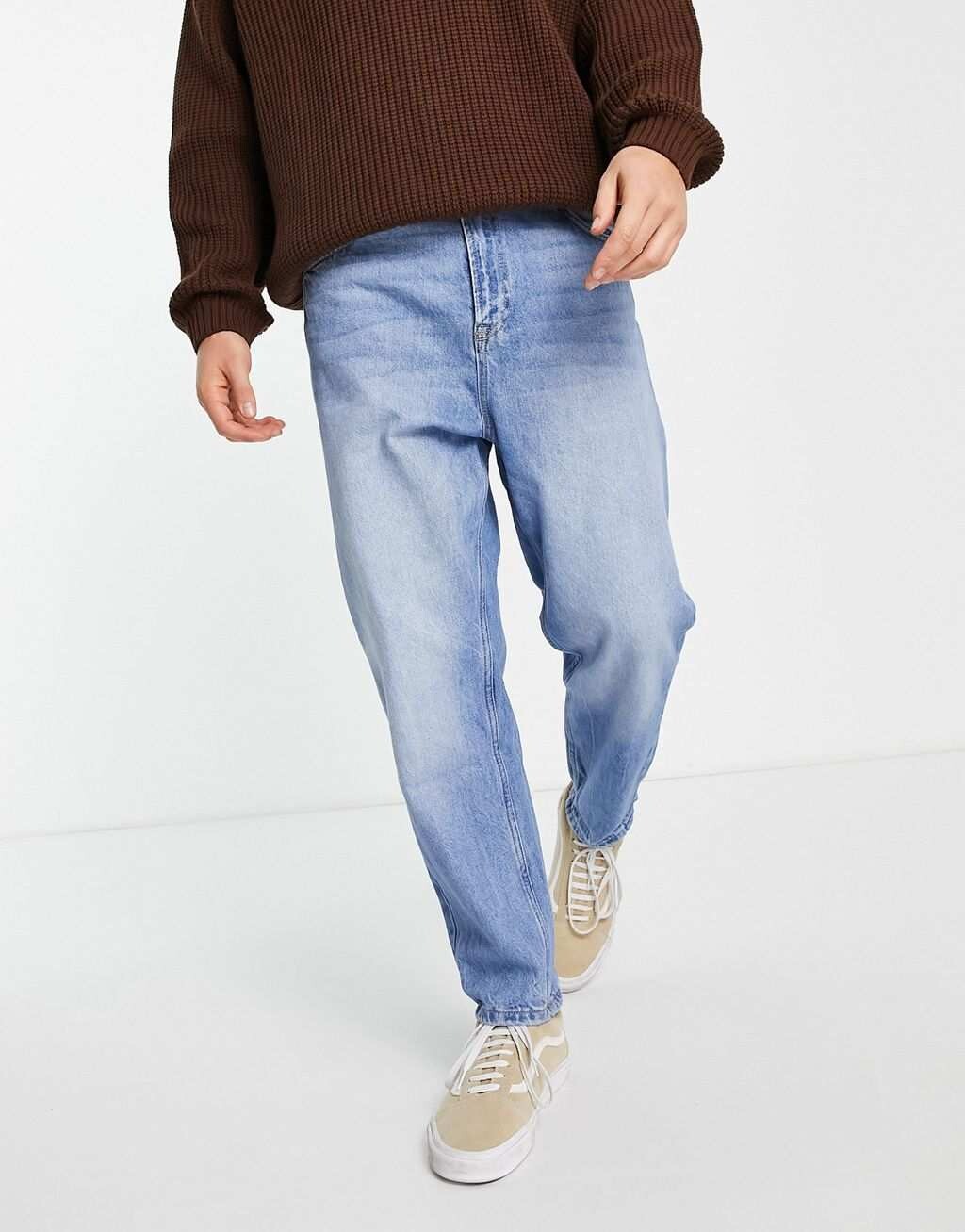 

Синие джинсы прямого кроя Bershka