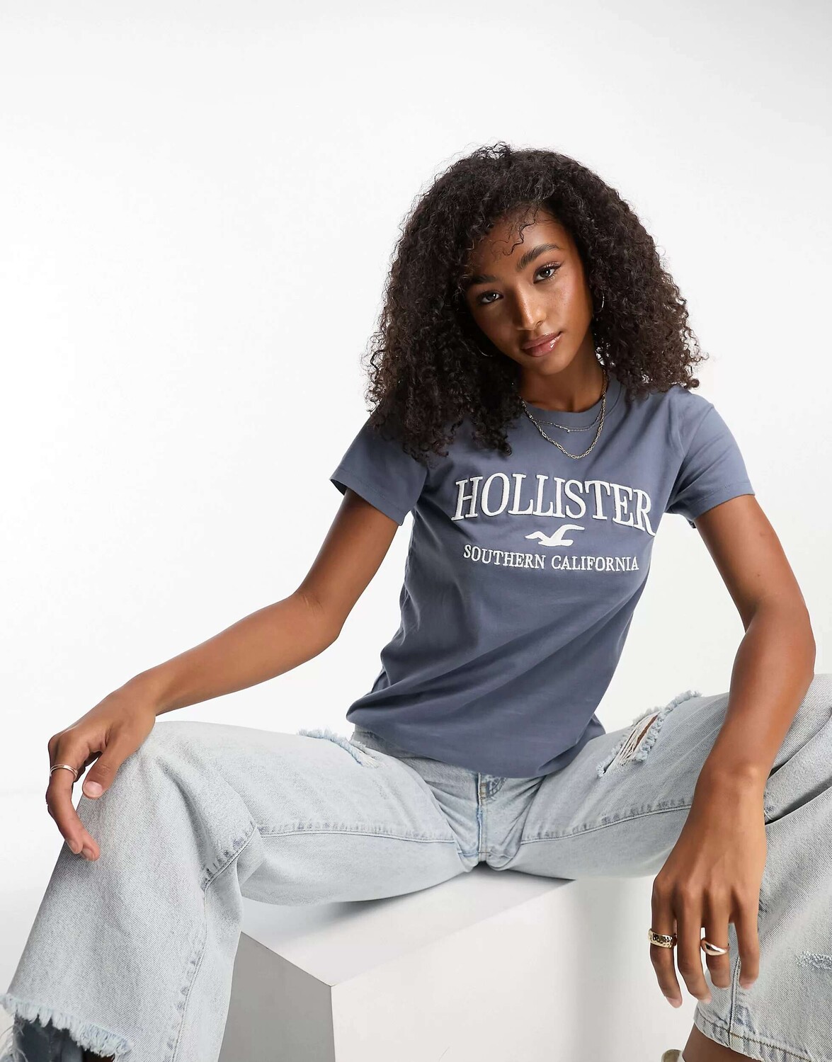 

Синяя футболка с логотипом на груди Hollister, Синий