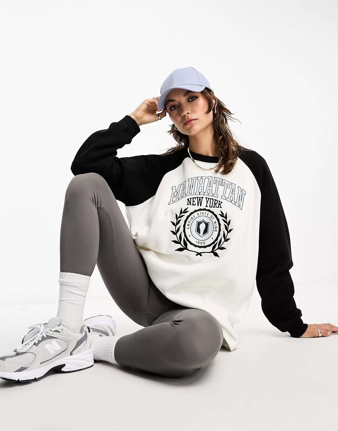 

Черно-белая футболка реглан с длинными рукавами и надписью Pacsun manhattan, Черный