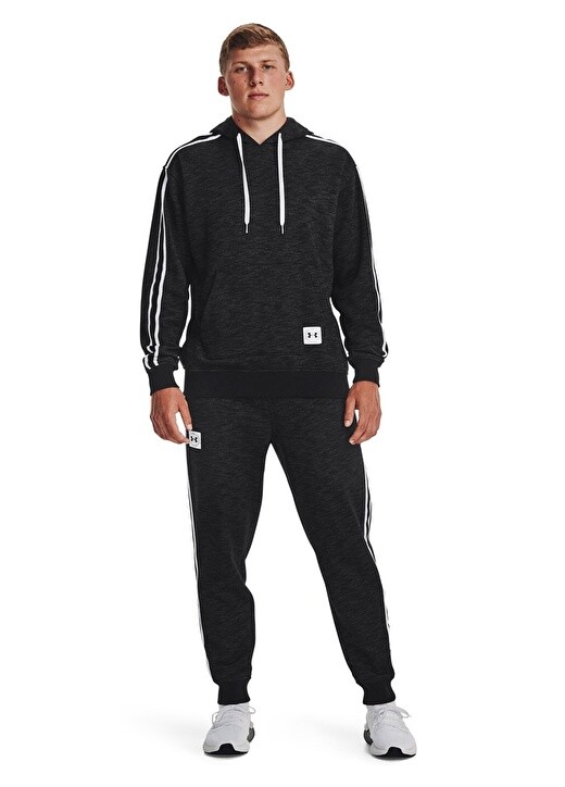 

Черная мужская толстовка с воротником с капюшоном Under Armour