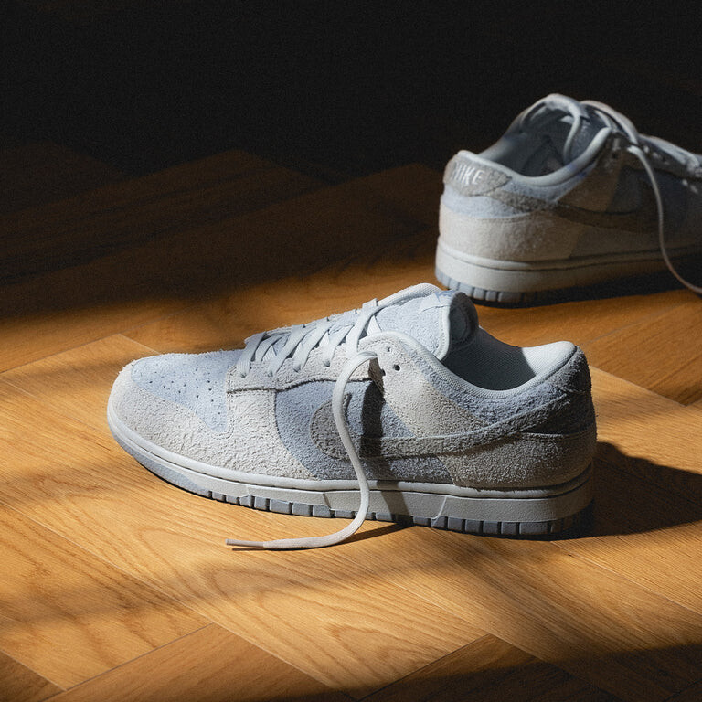 

Кроссовки Wmns Dunk Low Nike, серый