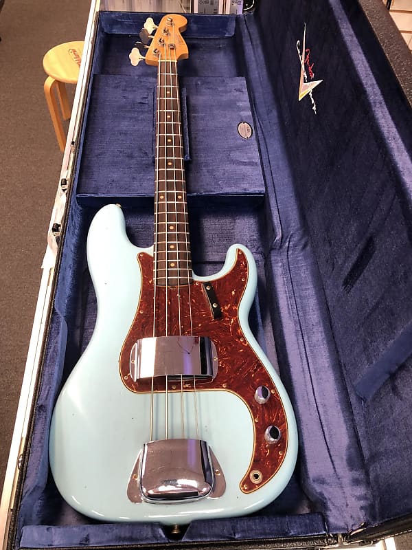 Басс гитара Fender Custom Shop '63 Precision Bass Journeyman Relic, Aged Daphne Blue with Case