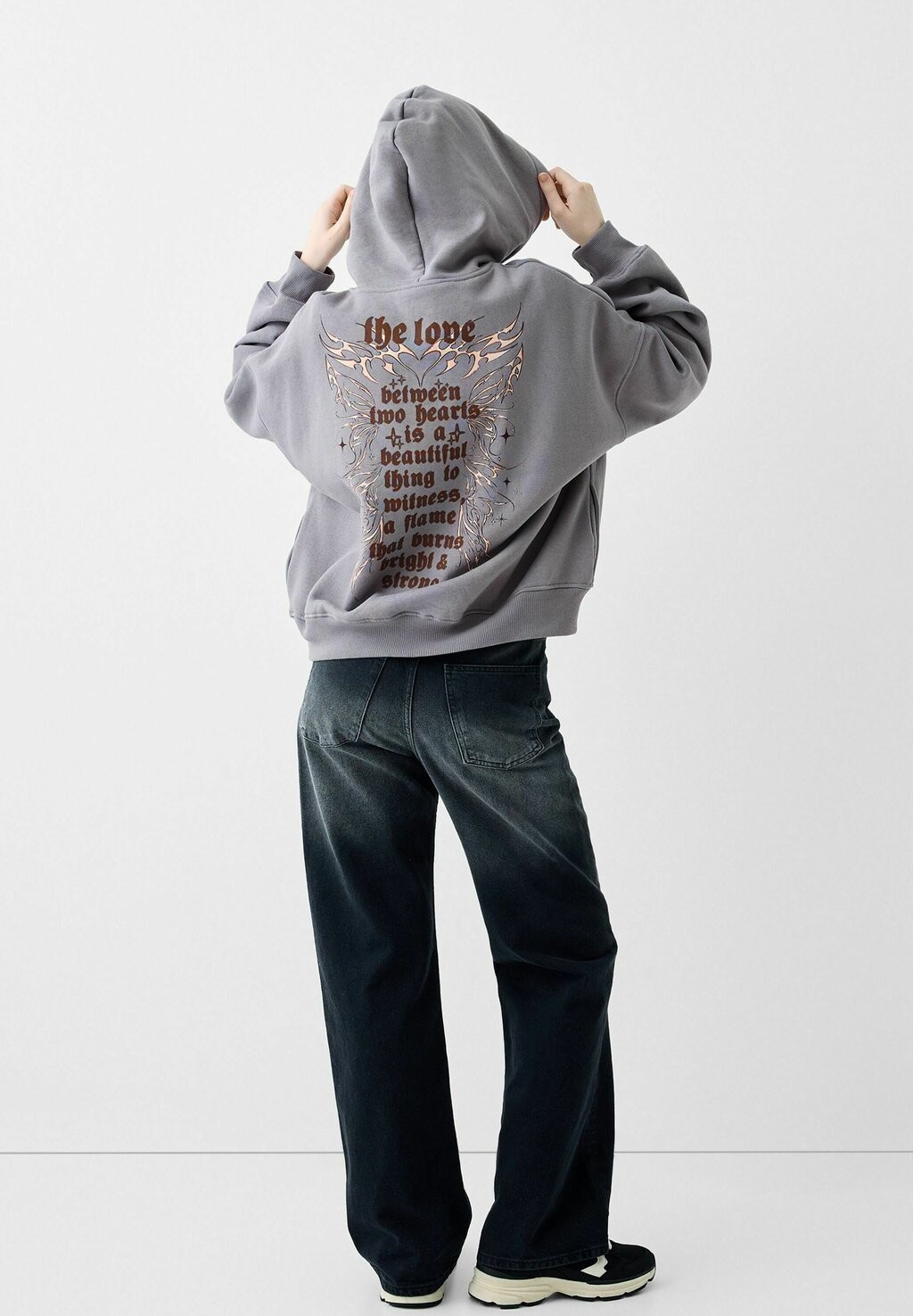 

Толстовка Bershka, цвет dark grey