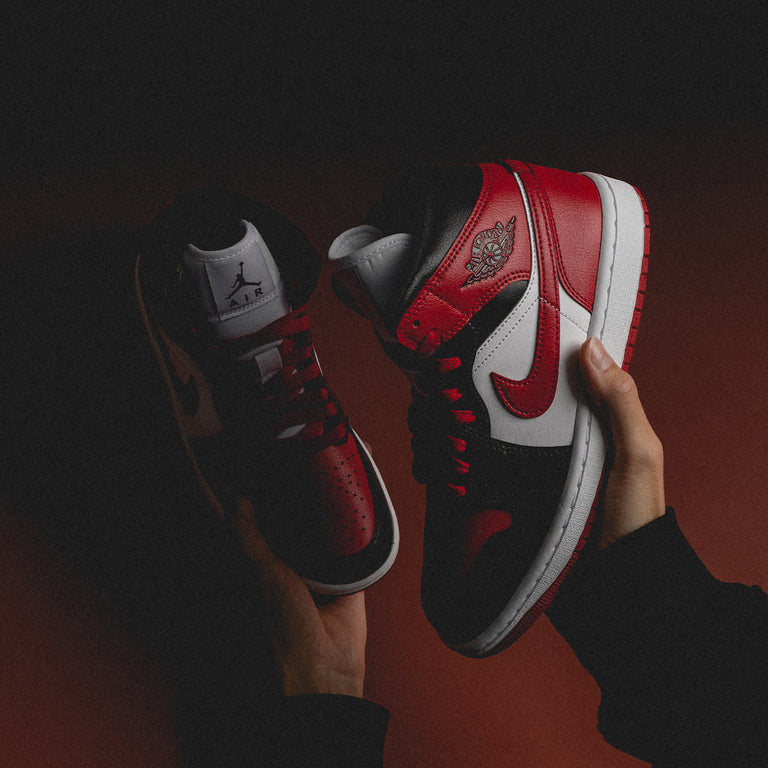 

Кроссовки Nike Wmns Air 1 Mid *Bred Toe* Air Jordan, черный