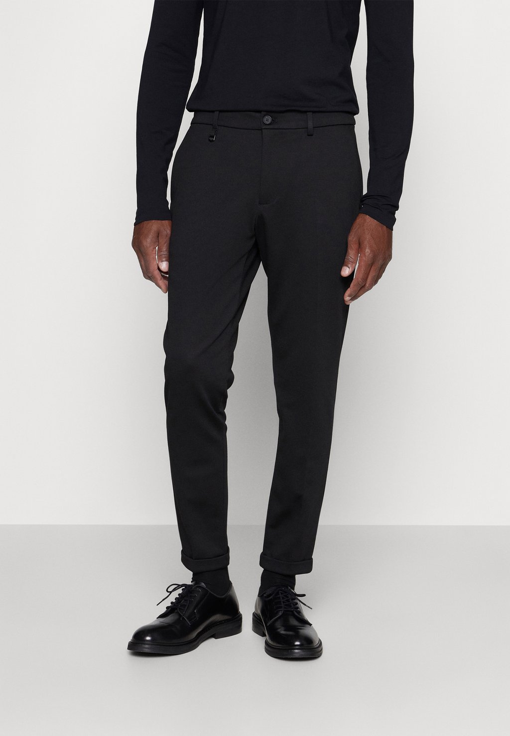 

Чиносы Ashe Super Skinny Fit Trousers Antony Morato, черный