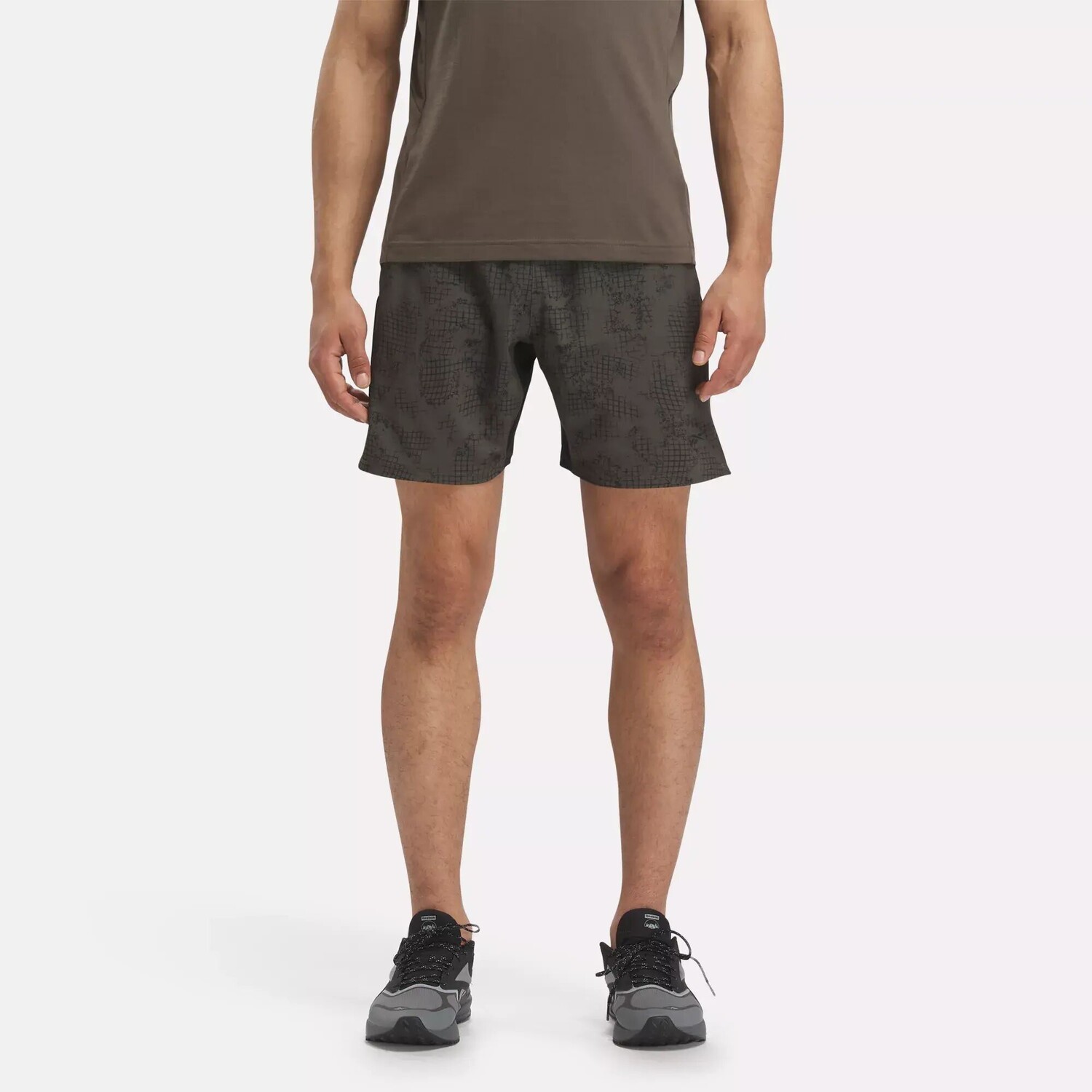 

Шорты Strength 3.0 со сплошным принтом Reebok, армейский зеленый