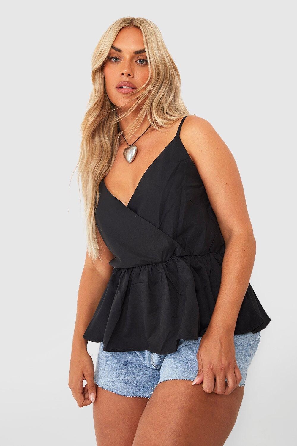 

Топ из тканой запаха plus с баской Boohoo, черный