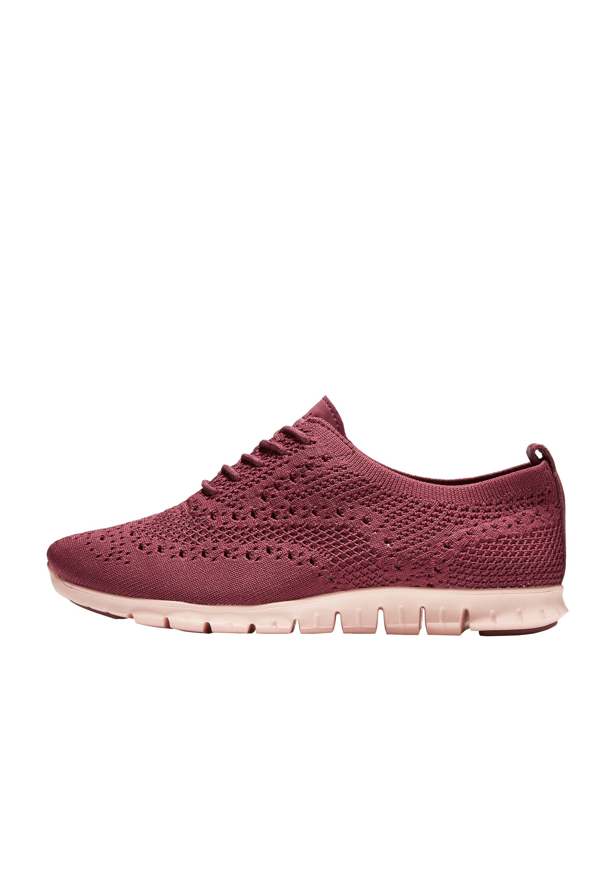 

Туфли Cole Haan Oxfordschuh ZERØGRAND Wingtip Oxford, цвет Chocolate Truffle Stitchlite