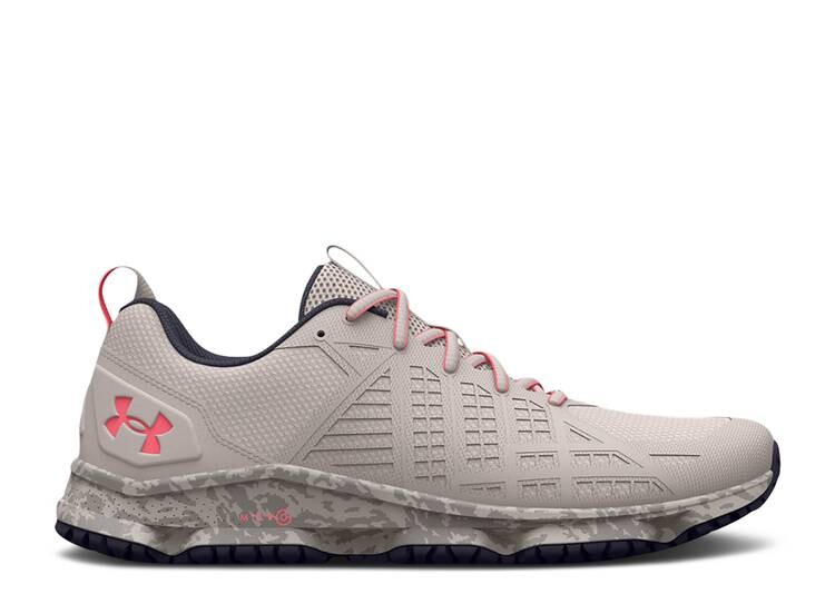 

Кроссовки Under Armour WMNS MICRO G STRIKEFAST 'GHOST GREY CAMO', серый