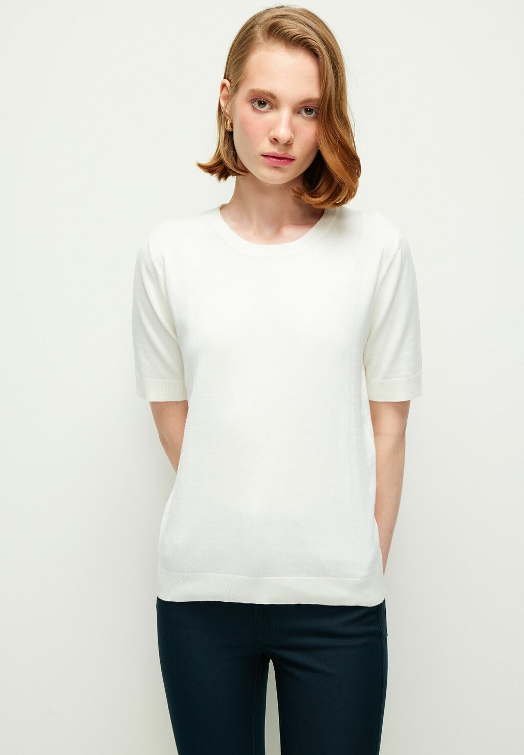 

Базовая футболка Crew Neck adL, цвет light beige